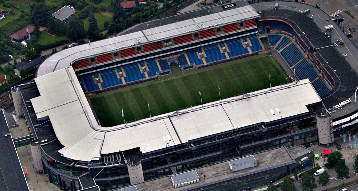 Fotografi av Ullevål stadion tatt fra lufta